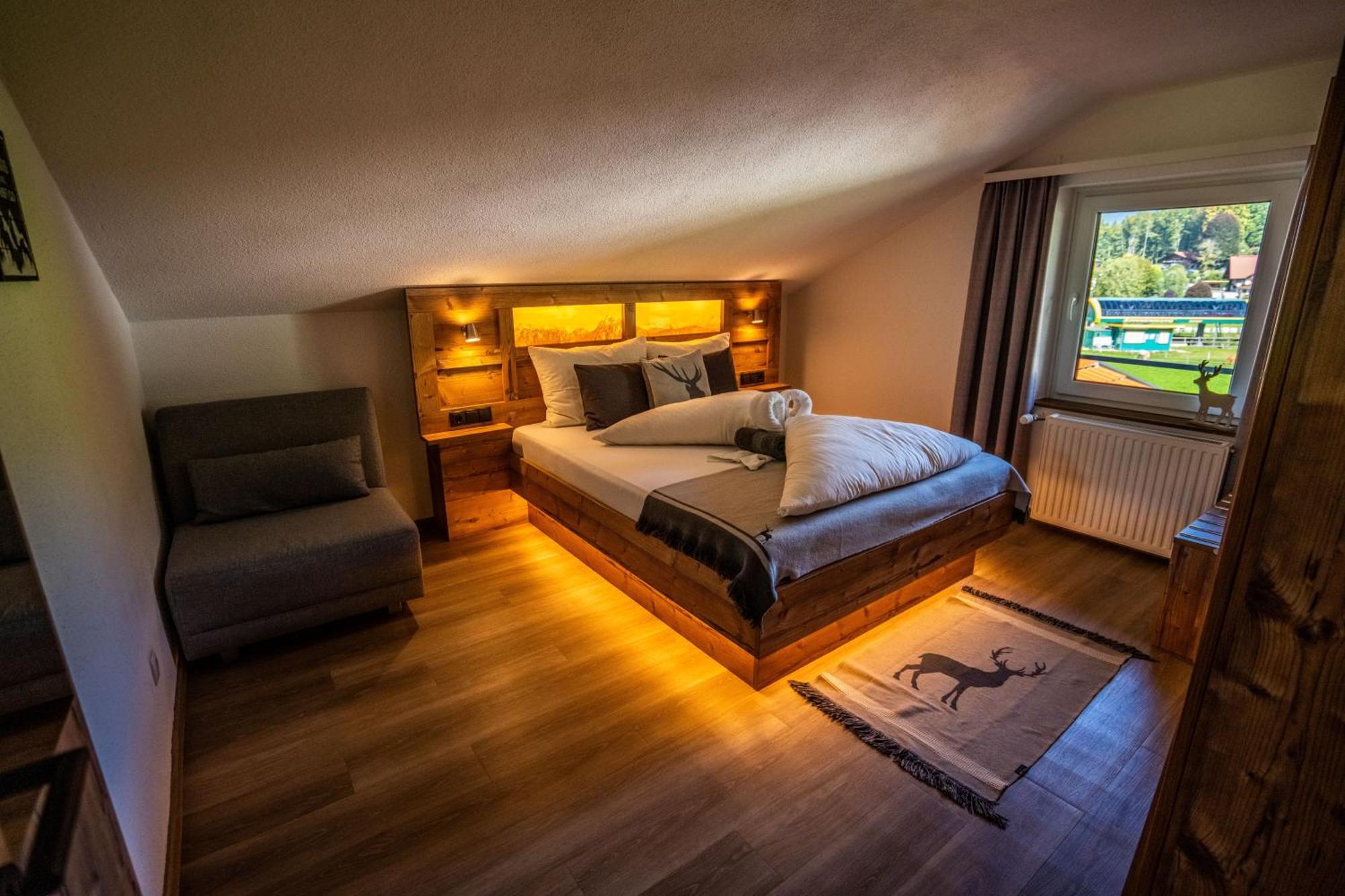 Tiroler Alpblick Appartements Ehrwald Exterior photo